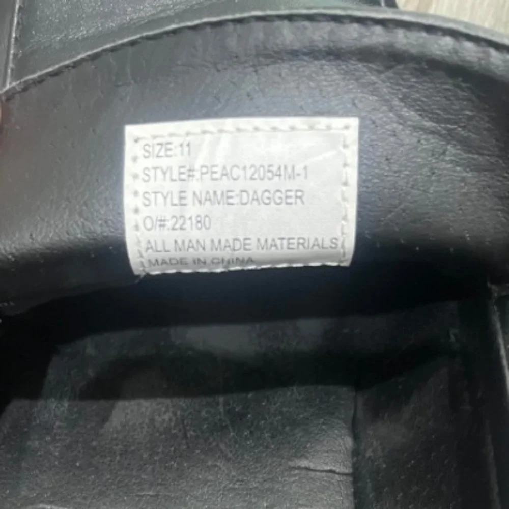 Men's Dagger Dress Shoes - Picture 3 of 4